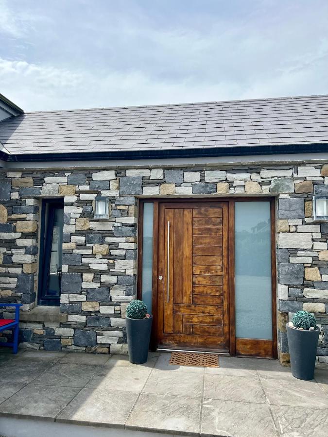 Fitzy'S Bunker - Modern Beach Apartment Ardglass エクステリア 写真